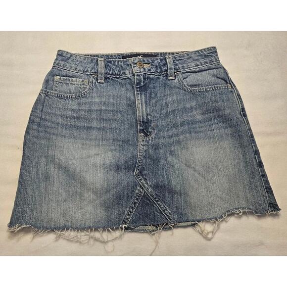 Hollister Denim Mini Skirt Womens Sz 7 Waist 28 Frayed Hem High Rise Distressed - Picture 1 of 10